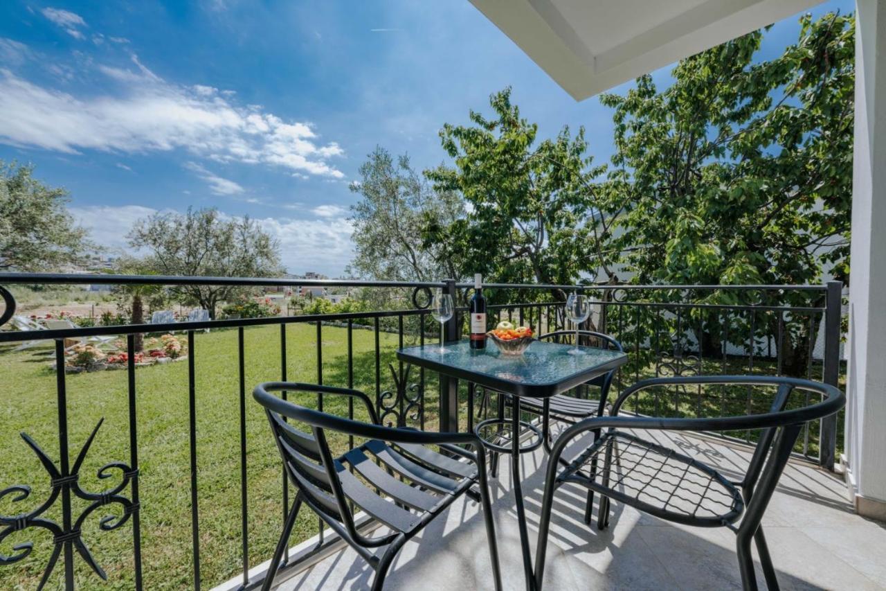 Sea Garden Apartments โดบราวอดา ภายนอก รูปภาพ